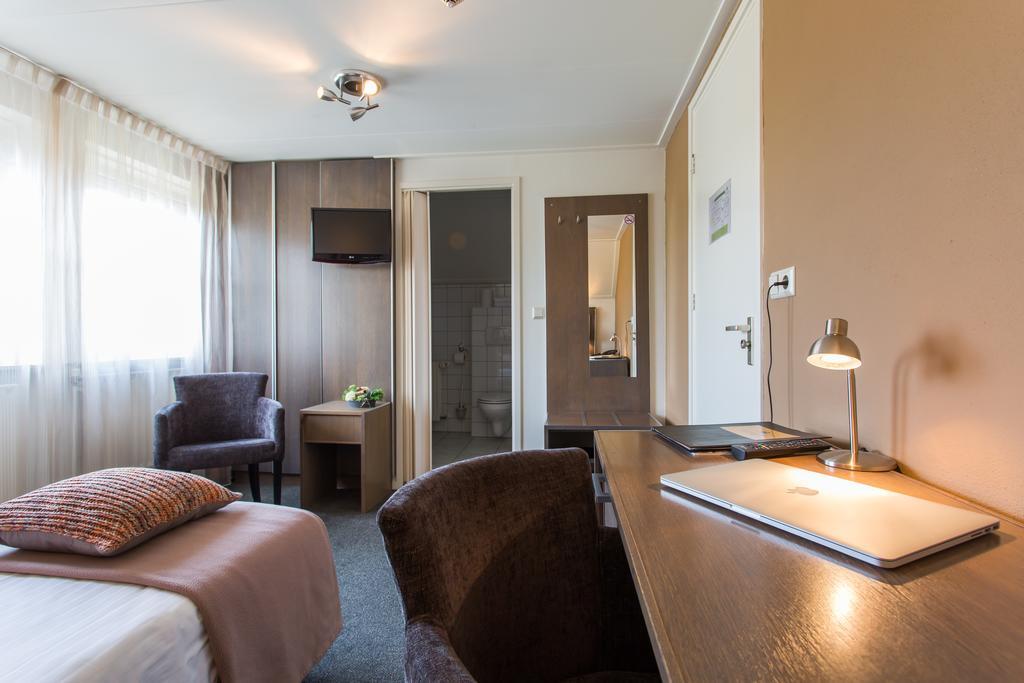 Hotel Restaurant Ruimzicht Zeddam Exteriör bild