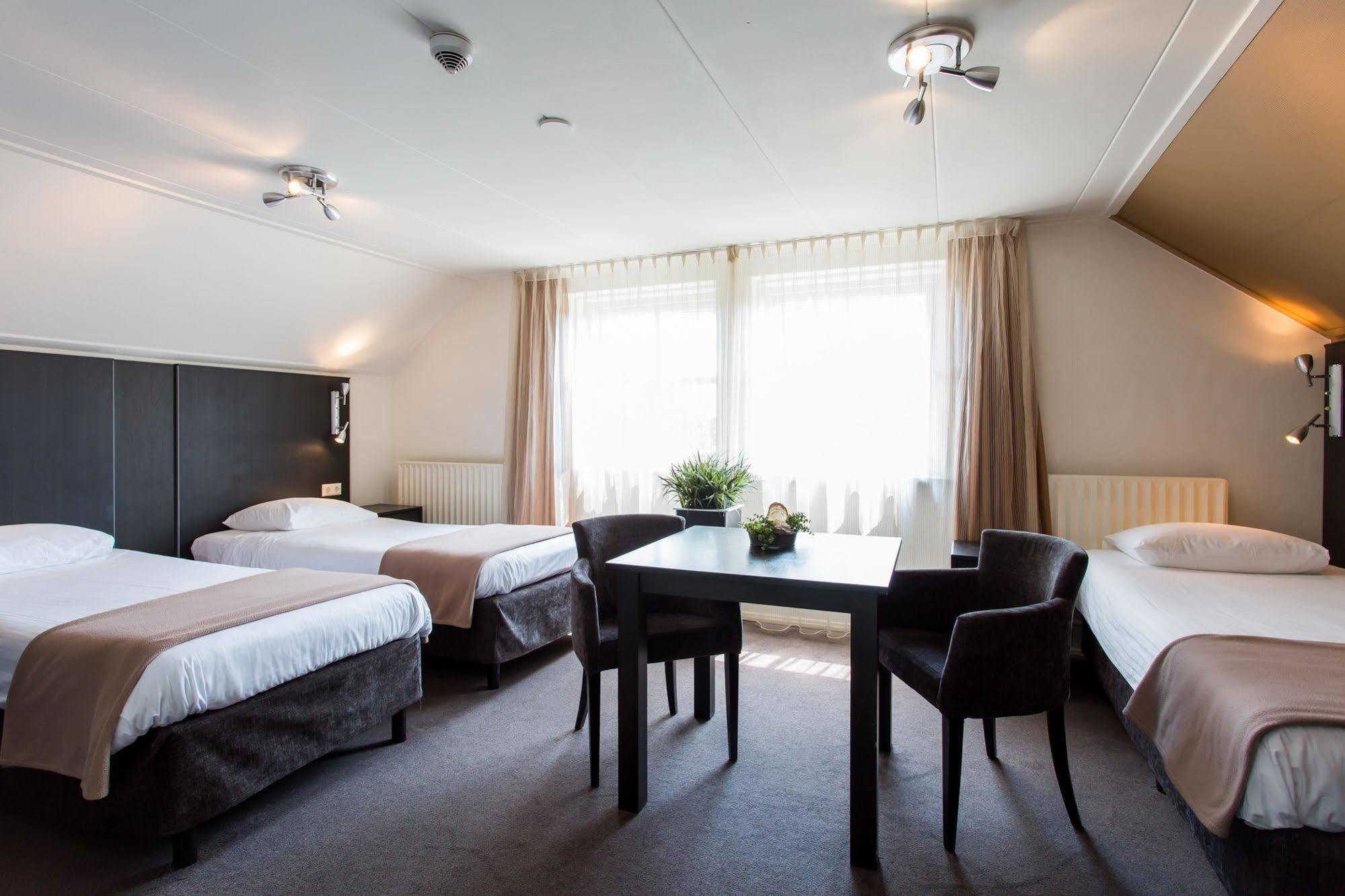 Hotel Restaurant Ruimzicht Zeddam Exteriör bild